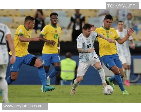 足球五大联赛历史上身高最矮的球员及其精彩表现回顾